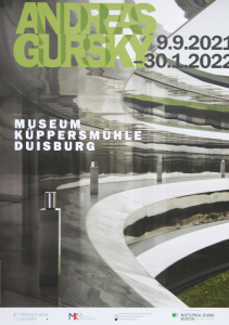 Gursky, Andreas - 2021 - Museum Küppersmühle Duisburg (Apple / Cupertino)