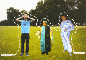 Saito, Takako - 2000 - Rheinpark Düsseldorf (Kommunikative Modeschau am Rhein)