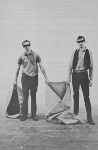Walther, Franz Erhard - 1968 - (Objekte, benutzen) Buchwerbung